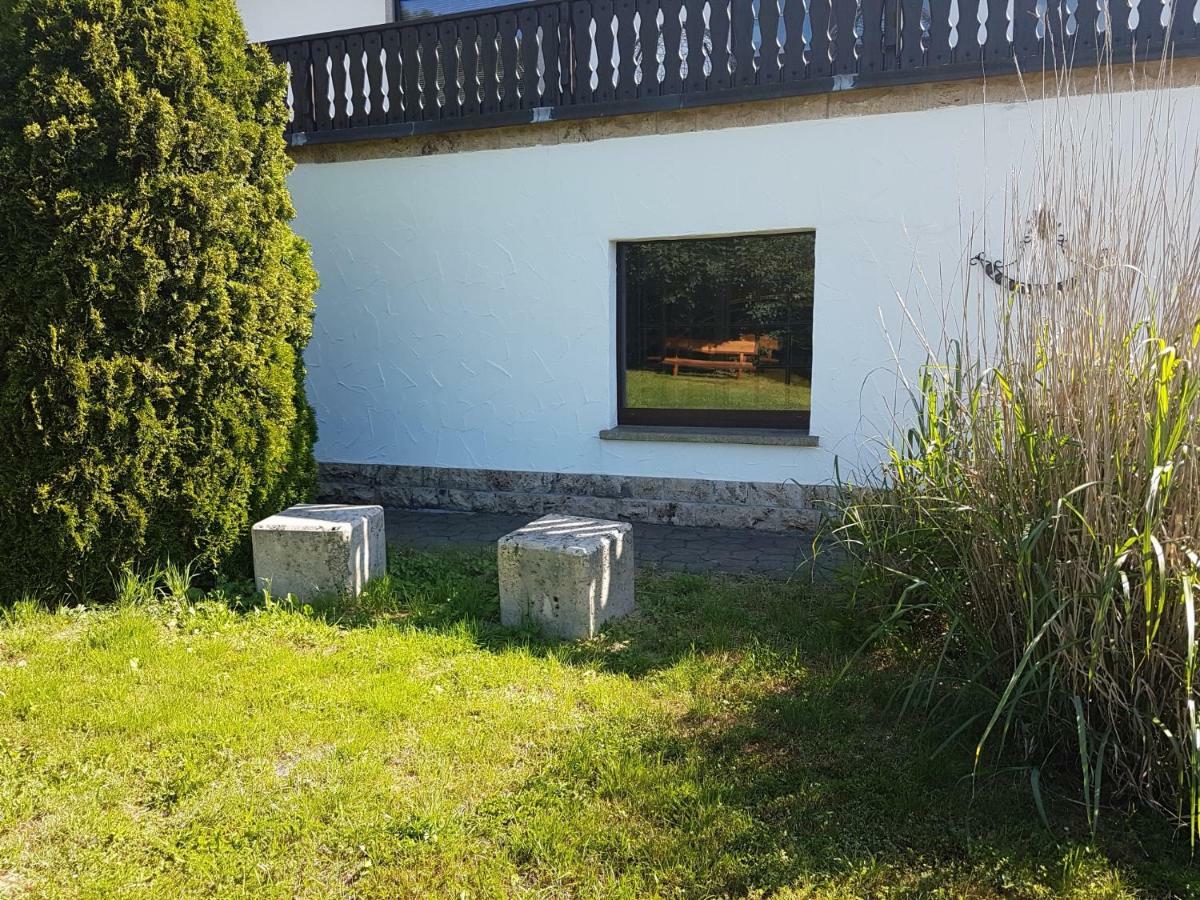 Ferienwohnung Am Rennsteig Bei Eisenach - Ilona Schmidt Wolfsburg-Unkeroda Eksteriør bilde